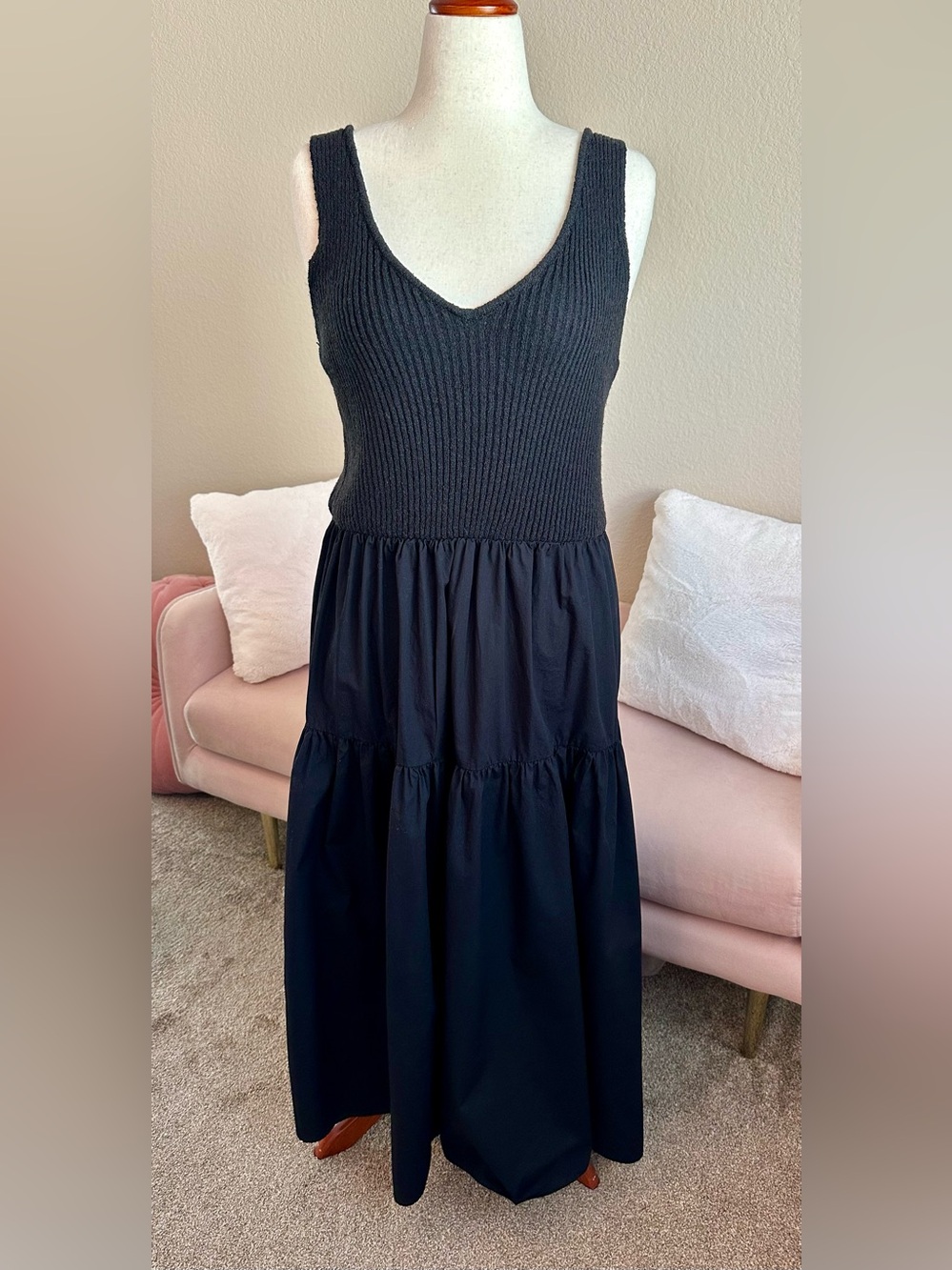 Laurel Grey Dress Long Black Sleeveless Tiered V-Neck Womens Size L Cottagecore